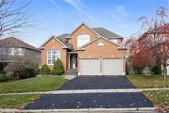 63 GOODERHAM Drive, Halton Hills, ON L7G 5R6