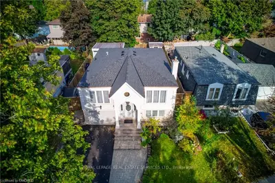 1257 Richards Crescent, Oakville, On L6h 1r5