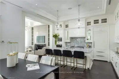 300 RANDALL Street PH 5, Oakville, ON L6J 1R1