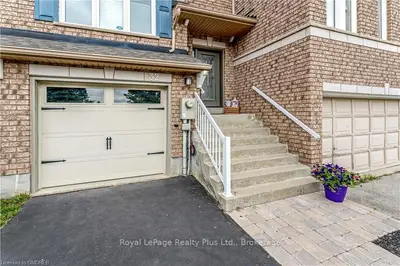 32 GREY OWL, Halton Hills, ON, L7G 5Z8