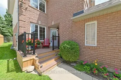 8 PRESTON Street, Halton Hills, ON L7G 5T3