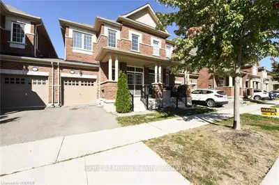 245 SARAH CLINE Drive, Oakville, ON L6M 0V3