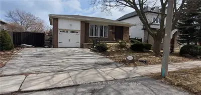 2192 BRIDGE Road 1, Oakville, ON L6L 2G3
