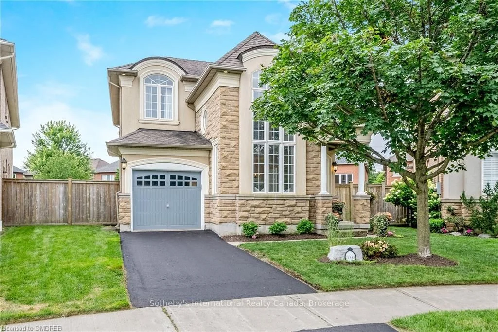 3380 HAYHURST Crescent, Oakville, ON L6L 6W9