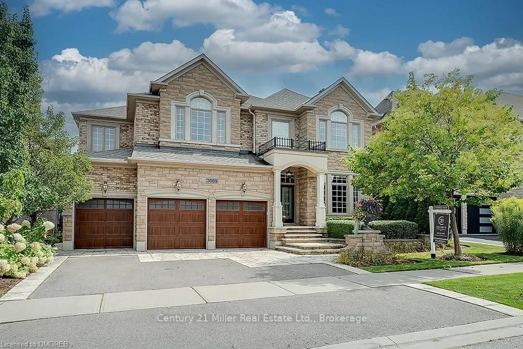 3089 SADDLEWORTH Crescent, Oakville, ON L6M 0A9