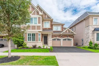 146 McWilliams Crescent, Oakville, ON L6M 0W5