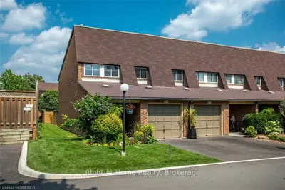 3004 PALMER Drive 1, Burlington, ON L7M 1L2