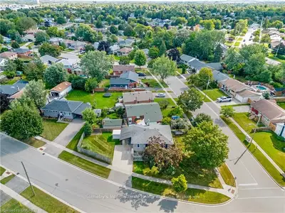 12 Norton Crescent, Halton Hills, On L7g 1n2