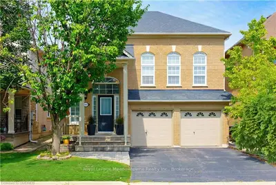 3829 Arbourview Terrace, Mississauga, ON L5M 7A9