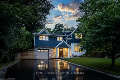 1256 HOLTON HEIGHTS Drive, Oakville, ON L6H 2E9