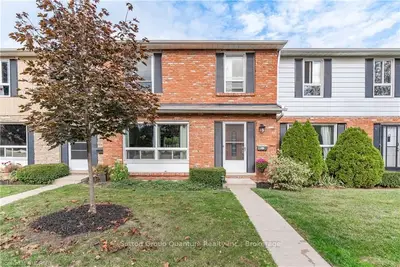 5475 Lakeshore Road 44, Burlington, ON L7L 1E1