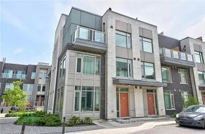23 APPLEWOOD Lane 72, Toronto W08, ON M9C 0C1