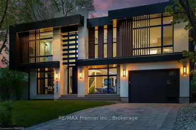 2153 SAMWAY Road, Oakville, ON L6L 2P5