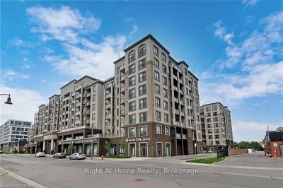 2486 OLD BRONTE Road 412, Oakville, ON L6M 4J2