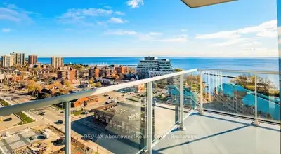 133 Bronte Road 818, Oakville, ON L6L 3C1