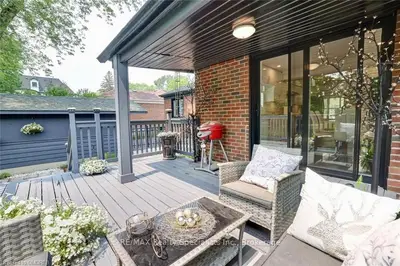 538 fourth Line, Oakville, ON L6L 5A7