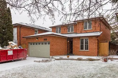 4312 CURIA Crescent, Mississauga, ON L4Z 2X4