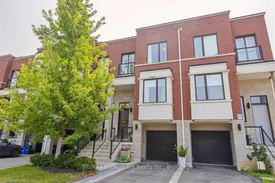 247 VELLWOOD, Oakville, ON, L6L 0E8
