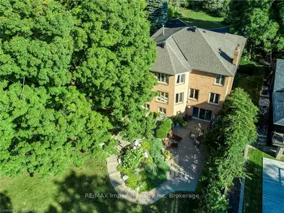 319 STILL'S Lane, Oakville, ON L6J 5Y5