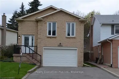 3015 SANDLEWOOD Court, Burlington, ON L7M 3A3