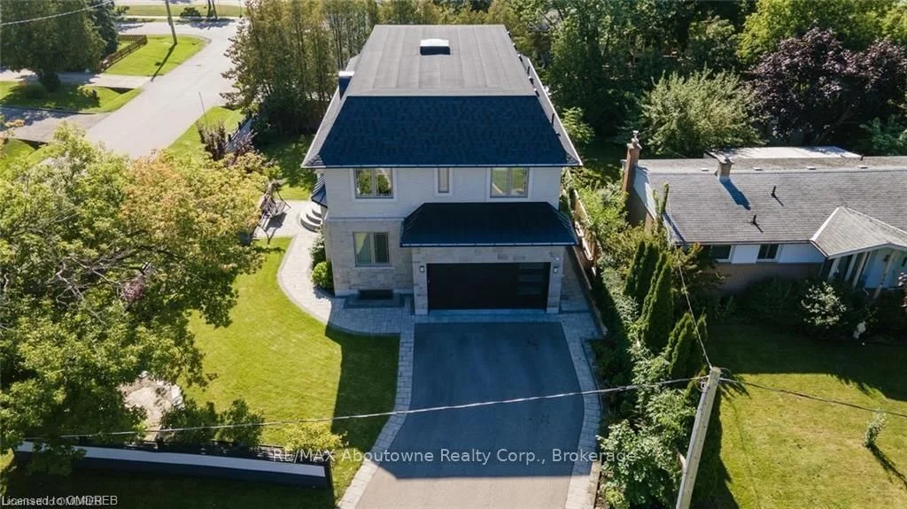 408 SEABOURNE Drive Upper & Main, Oakville, ON L6L 4G1