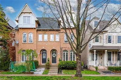 153 ROXTON Road, Oakville, ON L6H 6N3