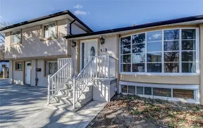 12 ELLEN Street, Mississauga, ON L5M 1R9