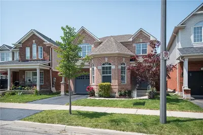 1211 Robson Crescent, Milton, ON L9T 6N5