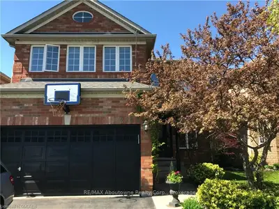2244 VISTA OAK Road, Oakville, ON L6M 3L8
