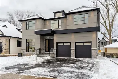 504 WILDWOOD Drive, Oakville, ON L6K 1V2