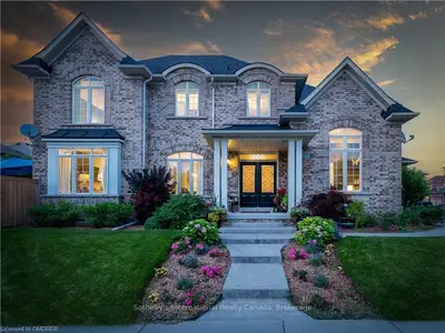 11 SILVER POND Drive, Halton Hills, ON L7G 6L9