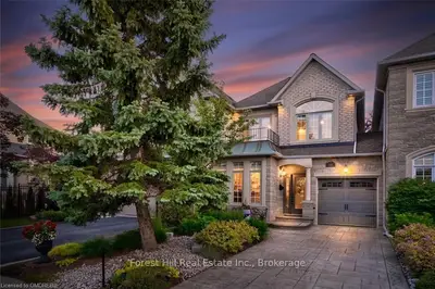 1546 BAYSHIRE Road, Oakville, ON L6H 6L8
