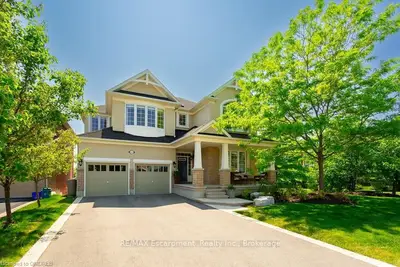 2364 ADIRONDAK Trail, Oakville, ON L6M 0E9