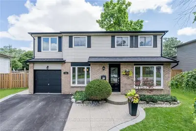 784 Graham Bell Court, Milton, On L9t 3t2