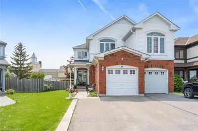 43 EMSLIE Street, Halton Hills, ON L7G 5H5