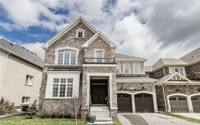 3271 DONALD MACKAY Street, Oakville, ON L6M 5K2