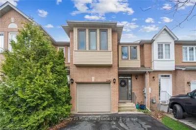 2242 RIDGE, Oakville, ON, L6M 3L6