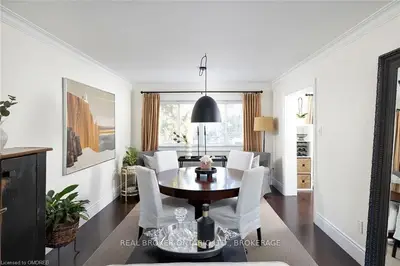 90 Sarah Lane 1, Oakville, ON L6L 5L3