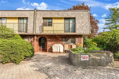 1250 MISSISSAUGA VALLEY Boulevard 29, Mississauga, ON L5A 3R6
