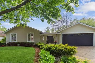 2386 BRIDGE Road, Oakville, ON L6L 2G6