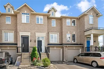 2280 BARONWOOD Drive 17, Oakville, ON L6M 5J8
