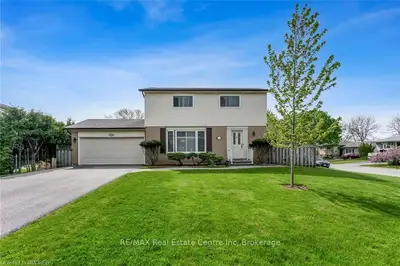 455 WITHNELL Crescent, Oakville, ON L6L 3M1