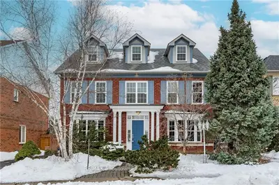 2578 IRONWOOD Crescent, Oakville, ON L6H 6L9
