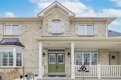 2295 ROCHESTER Circle TH1, Oakville, ON L6M 5C9