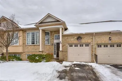 2243 TURNBERRY Road 39, Burlington, ON L7M 4Y5