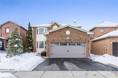 227 BARBER Drive, Halton Hills, ON L7G 5J9