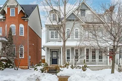 207 ROXTON Road, Oakville, ON L6H 6M9