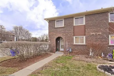 1440 Sixth Line 7, Oakville, ON L6H 1X7