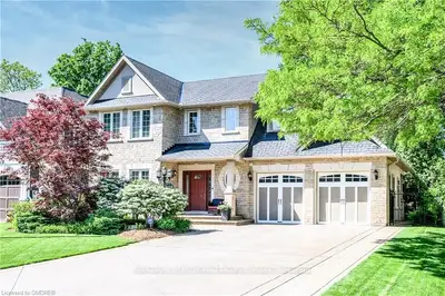 468 Bellwood Avenue, Oakville, ON L6J 4S8