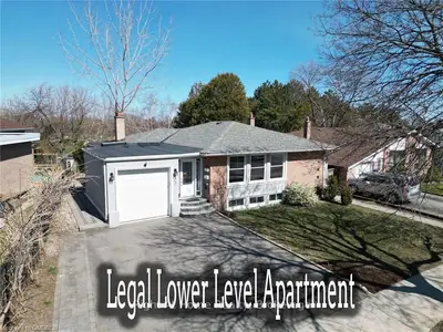 1481 LEWISHAM Drive, Mississauga, ON L5J 3R2